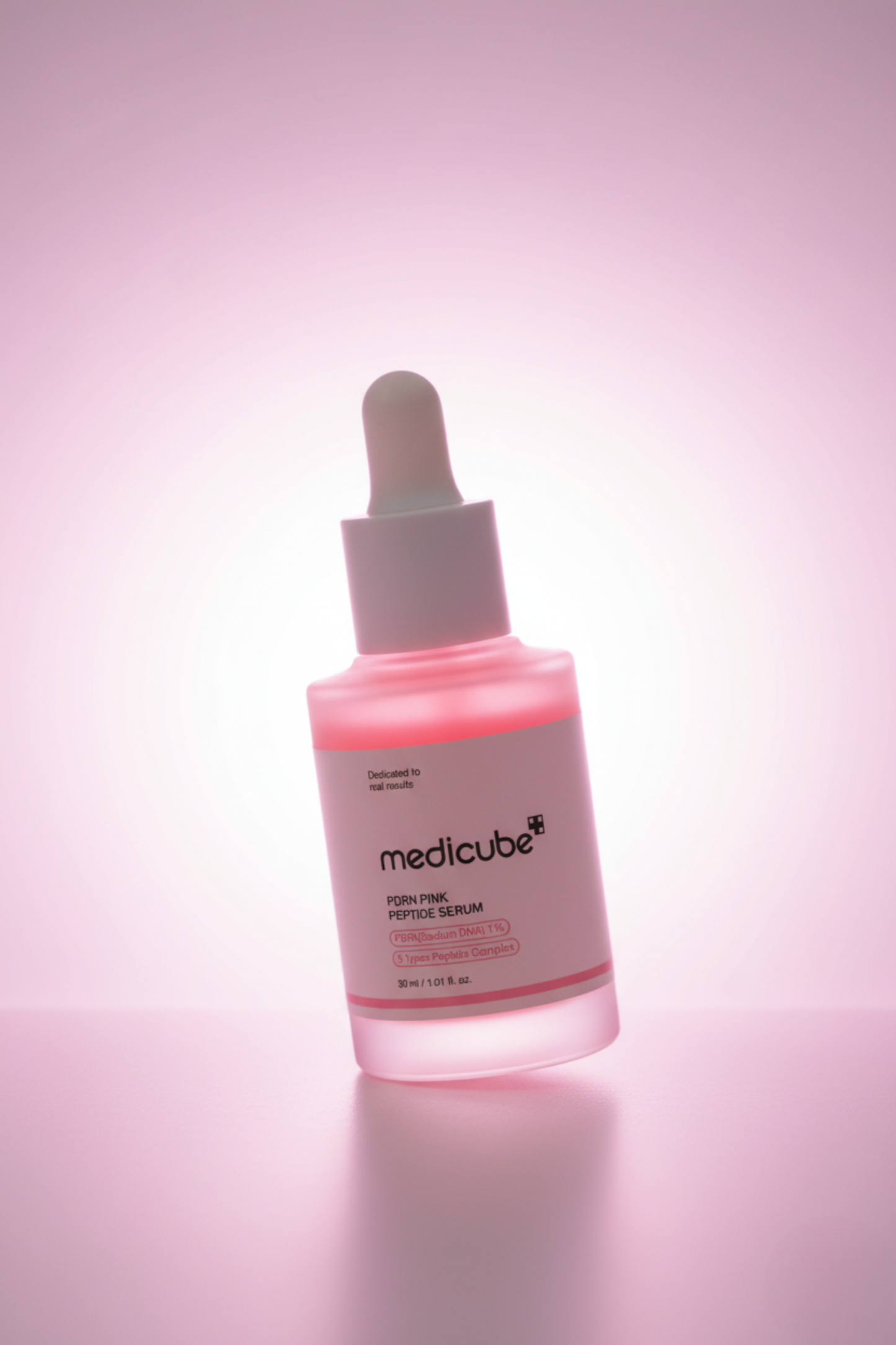 MEDICUBE – Sérum aux peptides rosés PDRN